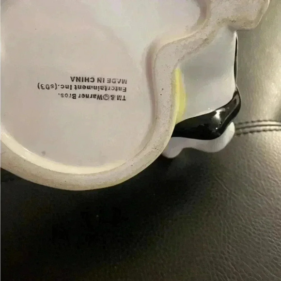 Warner Brothers Looney Tunes Sylvester & Tweety CERAMIC PLANTER - Picture 7 of 7